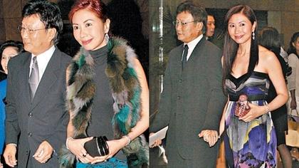 杨宝玲2002年与当时拉斯维加斯凯撒皇宫赌场市场部亚洲区副总裁黄延年结婚，还生了个儿子。