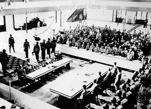 1945年9月9日上午，中国战区受降仪式在南京陆军总部大礼堂举行。