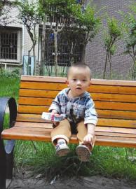 小建辉受伤前的照片 小建辉受伤前的照片