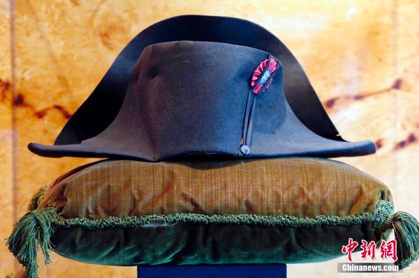 拿破仑帽拍出近190万欧元高价4