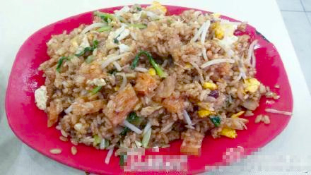 复旦食堂现辣条炒饭-校方：鼓励创新料理3