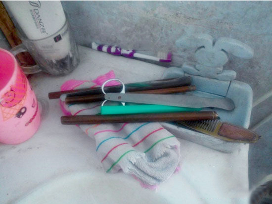 11岁男孩黑诊所就医-被割喉放血3分钟死亡3