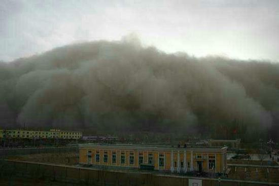 巨型沙尘暴袭击青海-如现实版“星际穿越”3