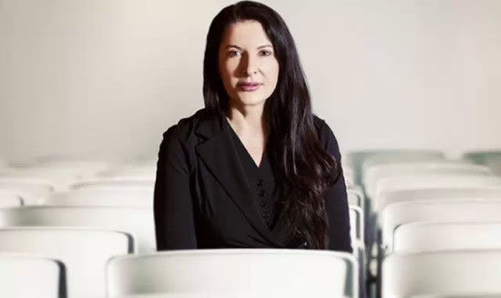 那些改变艺术界却又身世坎坷的女性大腕们