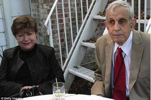 纳什与妻子生前合影