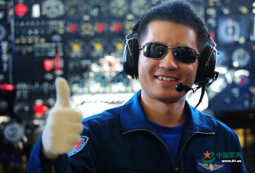 其实做一个快乐的机械师也不错。李爱明 摄