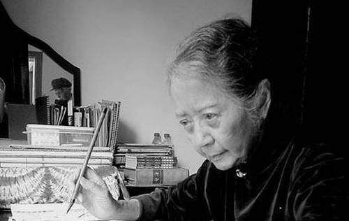 民国闺秀、“最后的才女”张充和6月18日下午一时在美国去世，享年102岁。合肥四姐妹成为绝响。