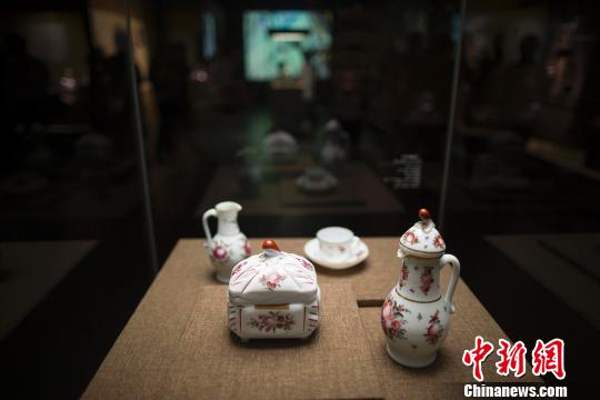 2006016075476454426 2006016075476454426