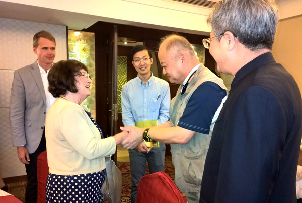 埃德加斯诺后人 谢小朋