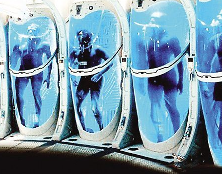 女作家冷冻遗体