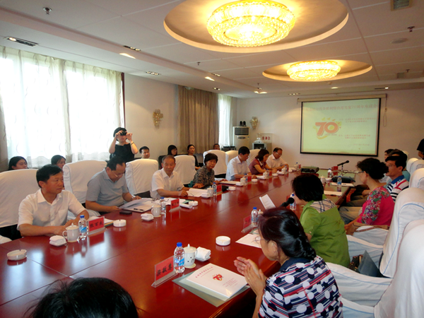 台盟辽宁省委召开纪念抗战胜利70周年座谈会