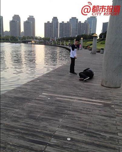 公司员工未完成业绩 被处罚绕湖爬行