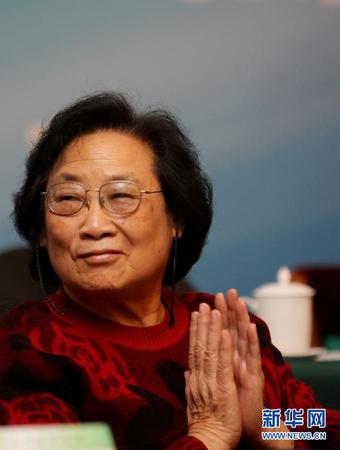 2011年11月15日，获得拉斯克临床医学研究奖的屠呦呦在北京出席中国中医科学院2011科技工作大会。