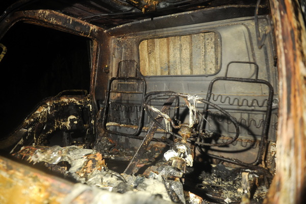 广东东莞发生火灾 疑黑油窝点爆炸 6 广东东莞发生火灾 疑黑油窝点爆炸 6