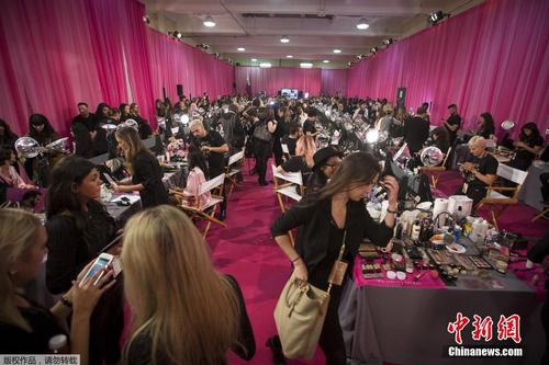 85975876c5884e368e13b14b68eb41a3