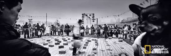 旅法摄影师花15年记录三峡面貌