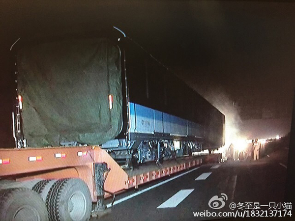 南京地铁车头运送中被烧 损失数百万