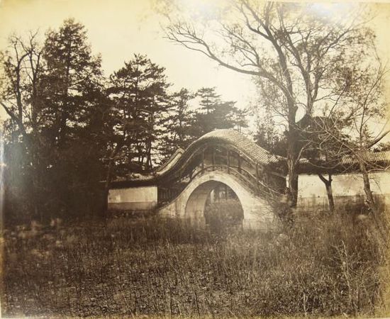 圆明园照片怎变作了颐和园？