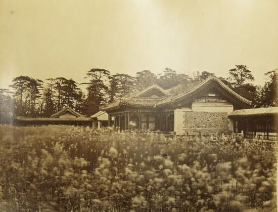 圆明园照片怎变作了颐和园？