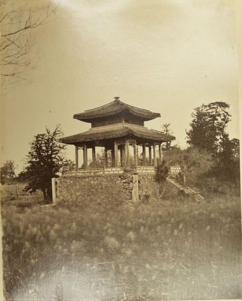 圆明园照片怎变作了颐和园？