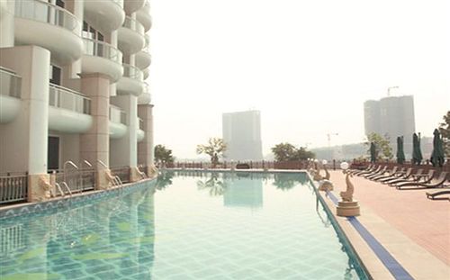 事发游泳池 （网络图片）