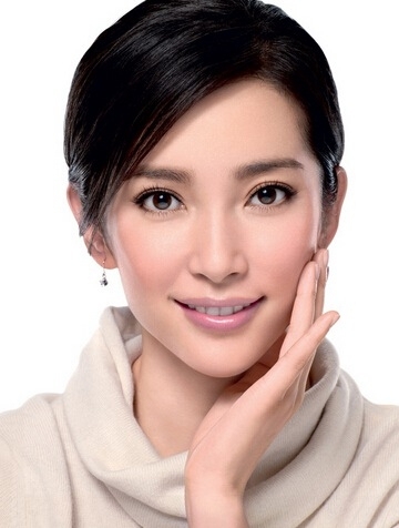 汪小菲被赞帅 明星私下啥样子？看看酒店服务员大爆料