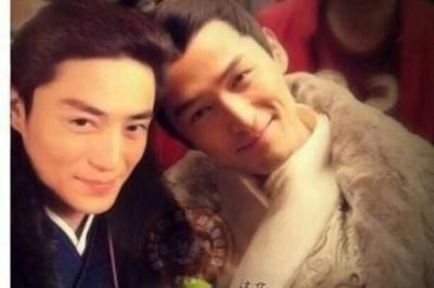 胡歌回应霍建华:五年之约基情满满 揭霍建华胡歌CP合照