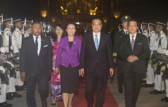 李克强结束马来西亚之行启程赴苏州