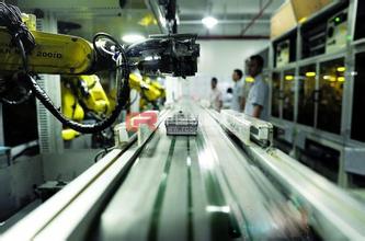 劳动者不必为“机器换人”而悲观