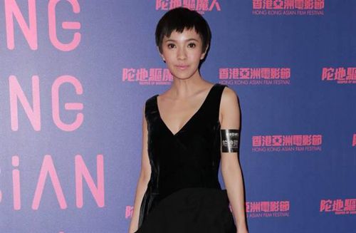 郭采洁身材暴瘦脸蛋有变化被疑“整容”（图）