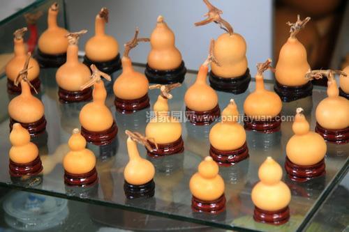 【鉴赏】文玩葫芦怎么盘红 这样颜色的葫芦才值钱