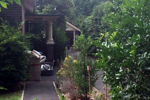 比特币之父住处遭警方搜查。图片来源：澳大利亚媒体