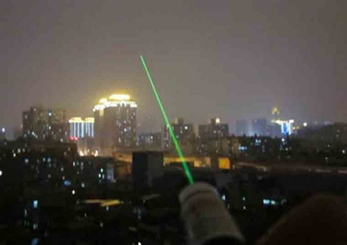 日飞机频遭照射