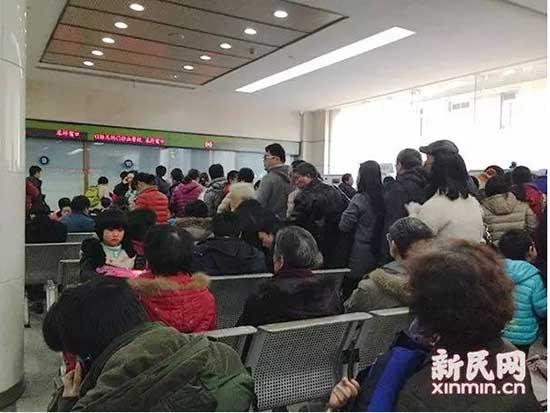 儿科专科急诊爆棚