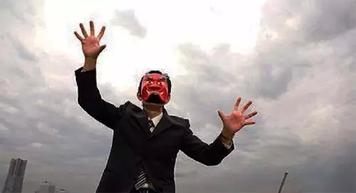 外国治理雾霾主要靠什么？