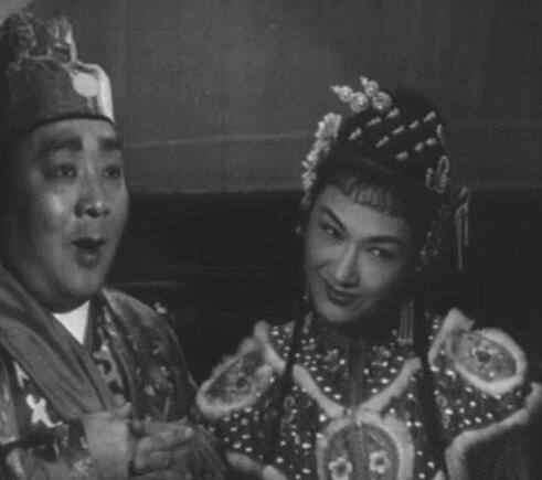 艺人紫罗莲病逝 揭关于她的老照片(图)