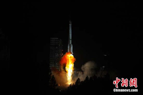 中国成功发射“高分四号”卫星（图）