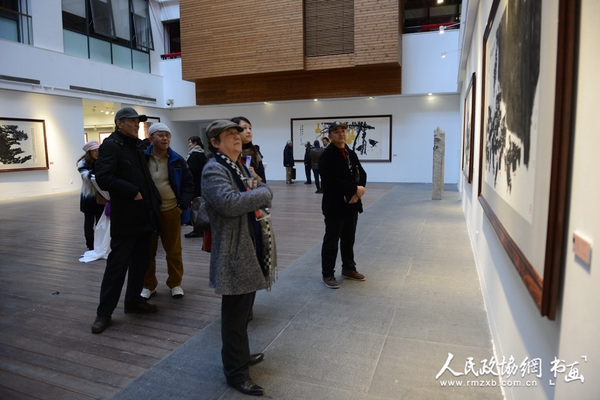 展览现场_p6_副本