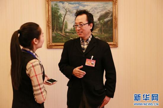 全面两孩政策落地大连 看政协委员如何建言献策