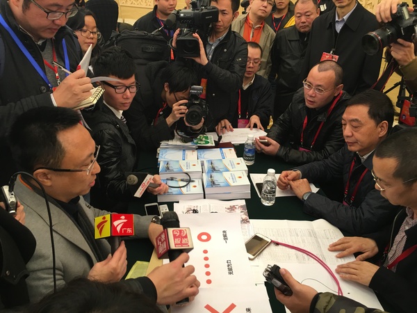 曹志伟咨询市住建委