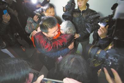 陈满拒绝“杀人纵火案”死者女儿见面之约（组图）