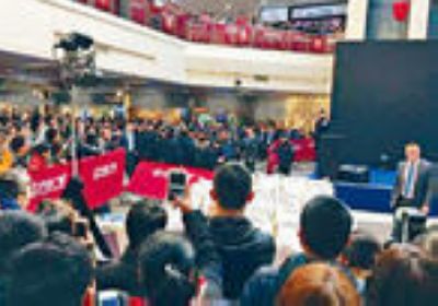 周星驰西安见面会取消引粉丝不满现场起冲突（图）