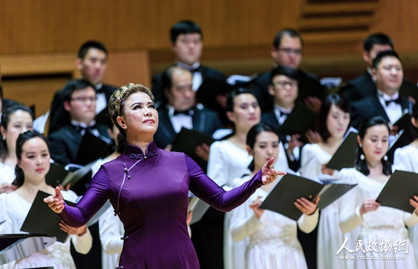 阎肃作品合唱音乐会现场 向炜摄1