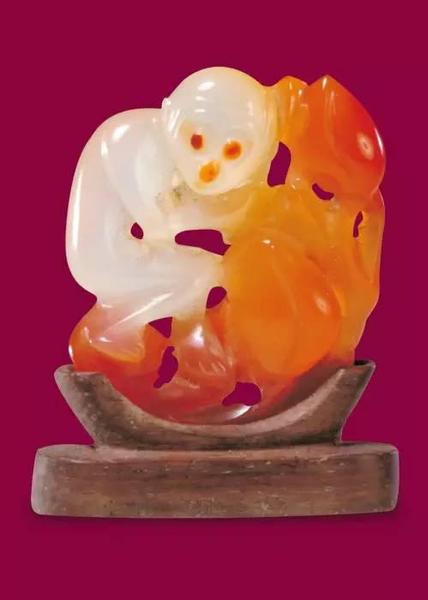 红白玛瑙猿桃纹佩