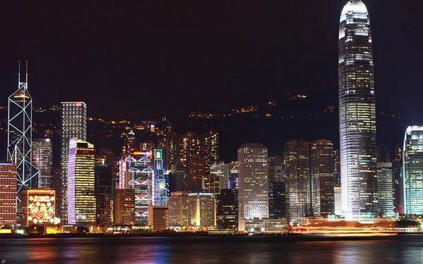 香港地价暴跌七成