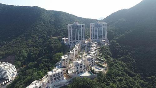 山顶Mount Nicholson图：香港《星岛日报》网站