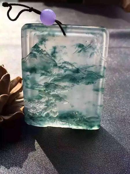 【鉴赏】学会“五看”，识别真翡翠并不难！