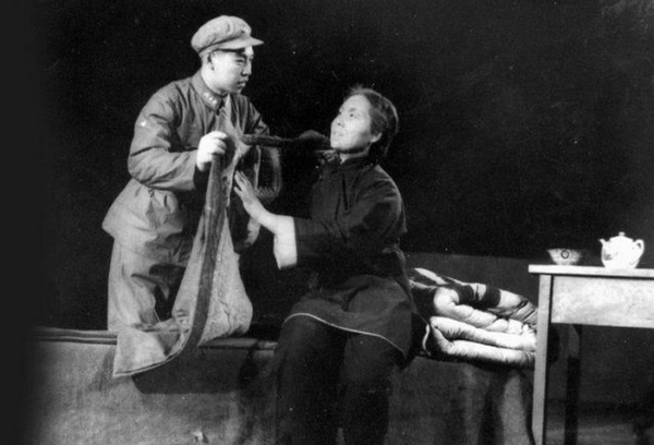 话剧《雷锋》剧照