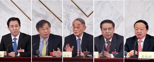 全国政协十二届四次会议6日在北京人民大会堂新闻发布厅召开记者会2