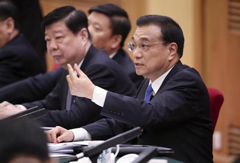 脱贫攻坚，拉着“老乡”奔小康